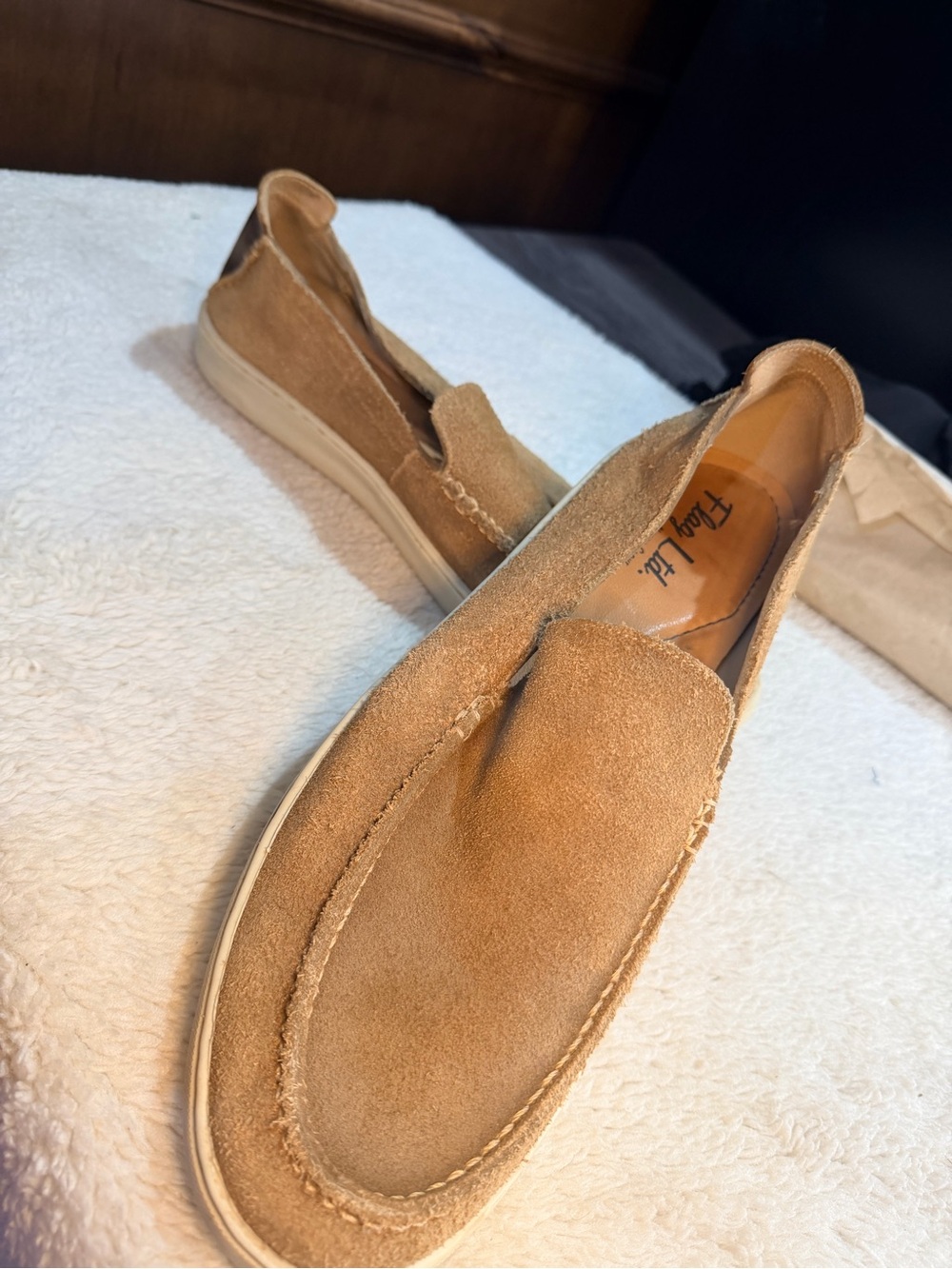968. LIKE NEW Suede Slip-On Loafers — Light Brown Casual Men’s Loafers - Picture 2 of 8